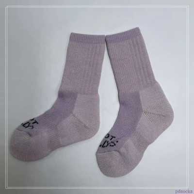 Vendita calda personalizzata in fabbrica Stricksocken inverso Kindersocken